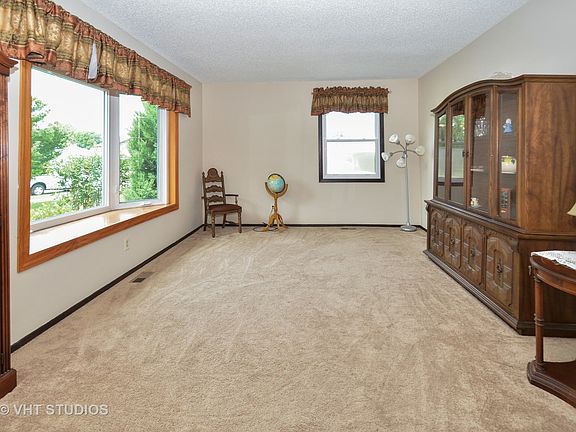 2nd image of 14633 S Pebble Creek Ct