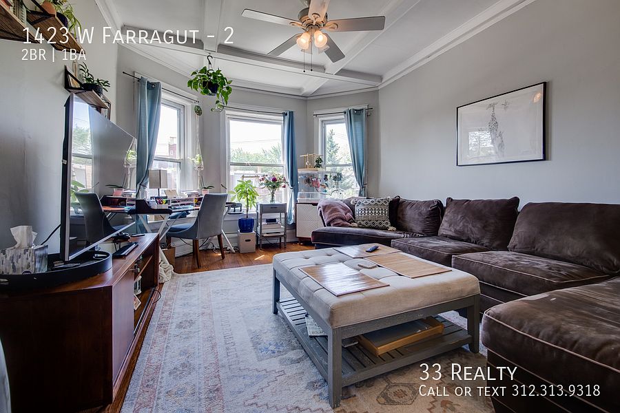 1st image of 1423 W Farragut Ave #2