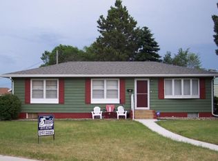 1136 5th Ave W, Williston, ND 58801