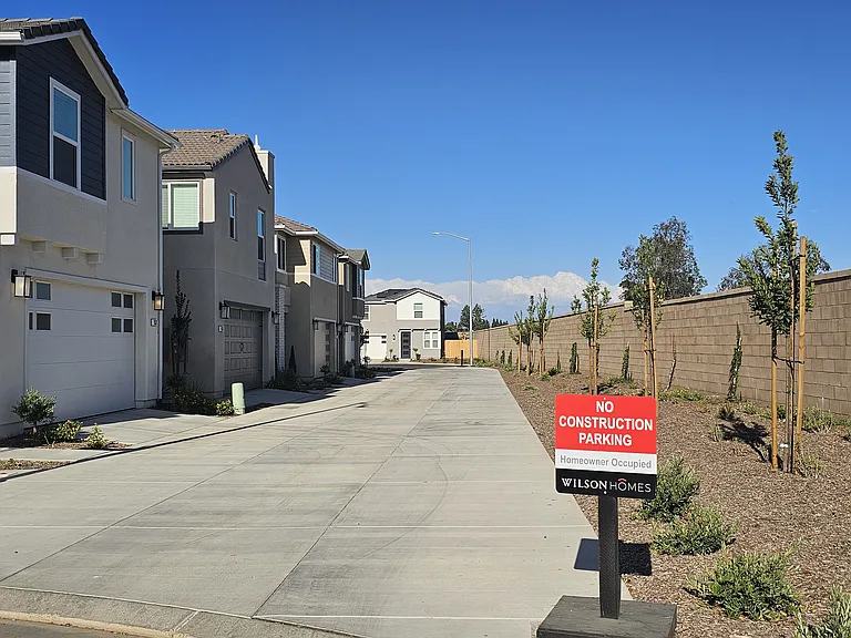 1539 Foxhill Ln — Photo 26