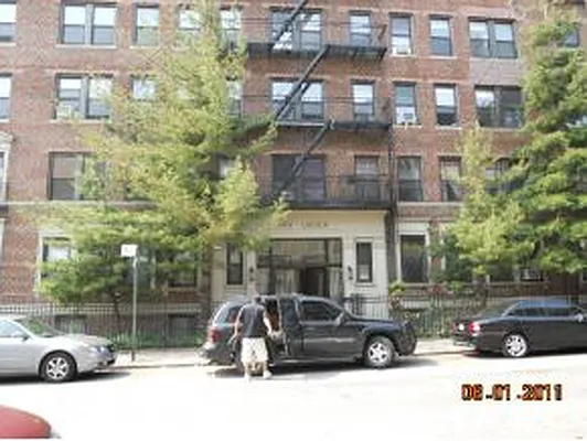 Sold by Peerless Properties Corp | media 6