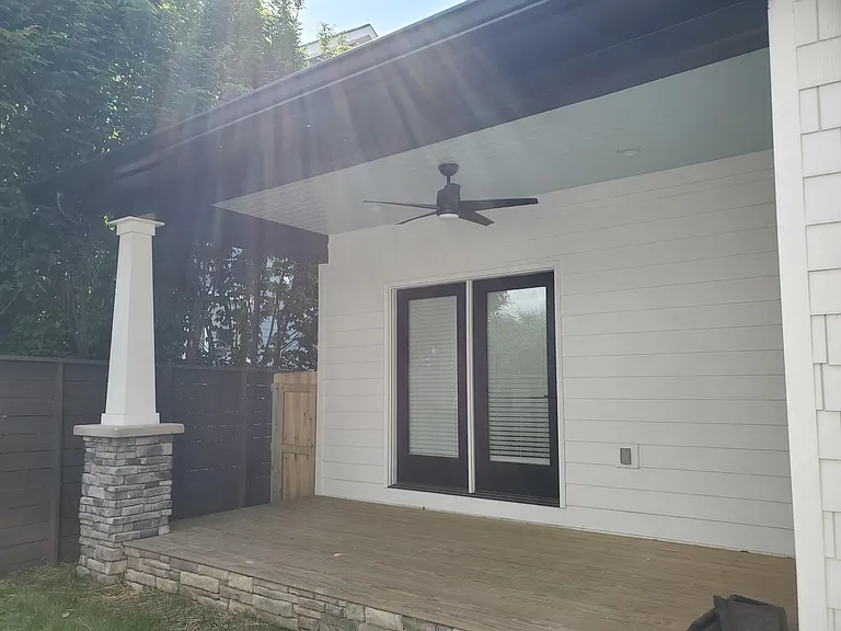 1021 Cheatham Pl — Photo 15