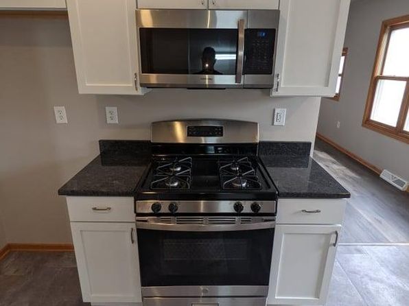 3675 E Hammond Ave, Cudahy, WI 53110