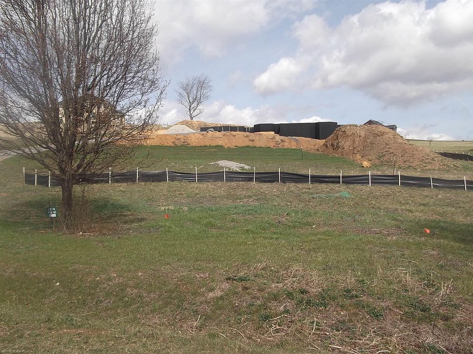 1st image of 2110 Peakland Way