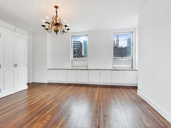 3rd image of 465 Park Ave APT 24S