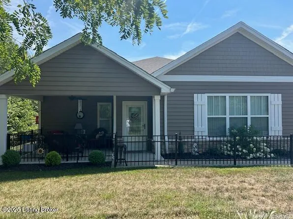 5002 Woodridge Lake Blvd #132, Louisville, KY 40272