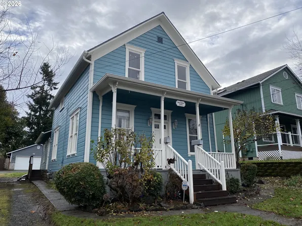 1014 Taylor St, Oregon City, OR 97045
