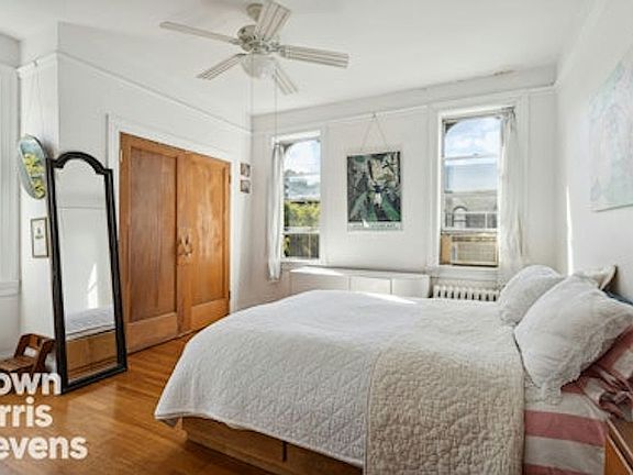 4th image of 811 Walton Ave APT F8