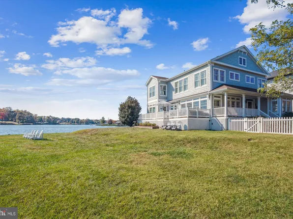 1125 Brice Dr, Edgewater, MD 21037