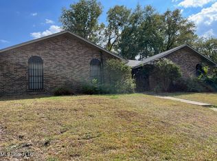 325 Post Oak Rd, Jackson, MS 39206