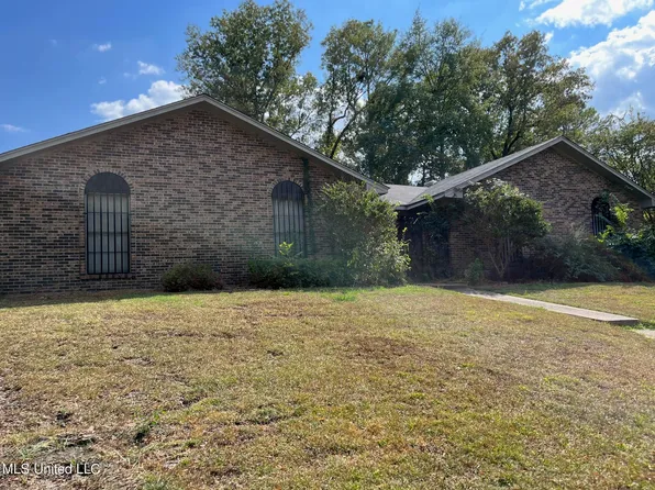 325 Post Oak Rd, Jackson, MS 39206