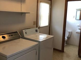 805 E Harding Dr, Urbana, IL