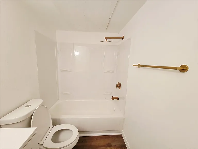 726 Arrowhead Cir — Photo 11