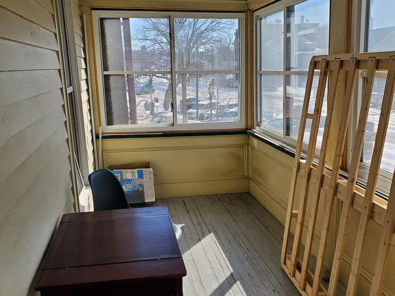 Porch (porch is unfurnished, table/frame in picture not included)