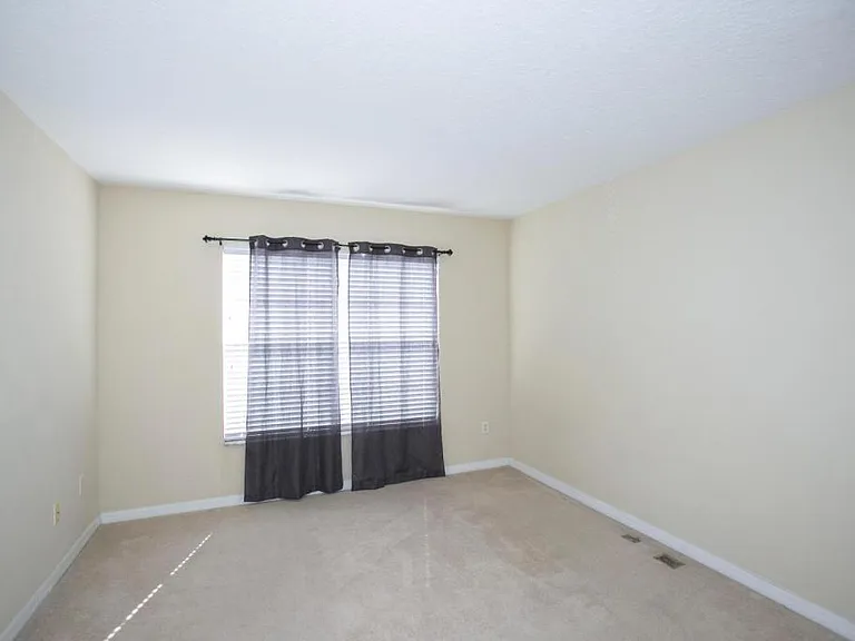 11919 Castine St — Photo 19