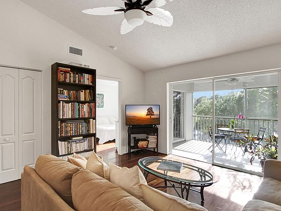 4th image of 8750 Olde Hickory Ave APT 9303