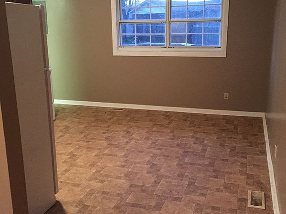2nd image of 3007 Huckshold Dr