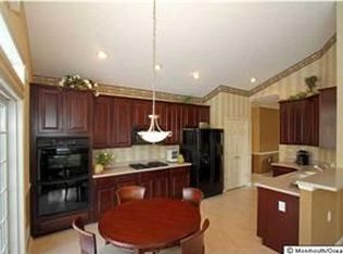50 Vineyard Ct, Monroe, NJ 08831
