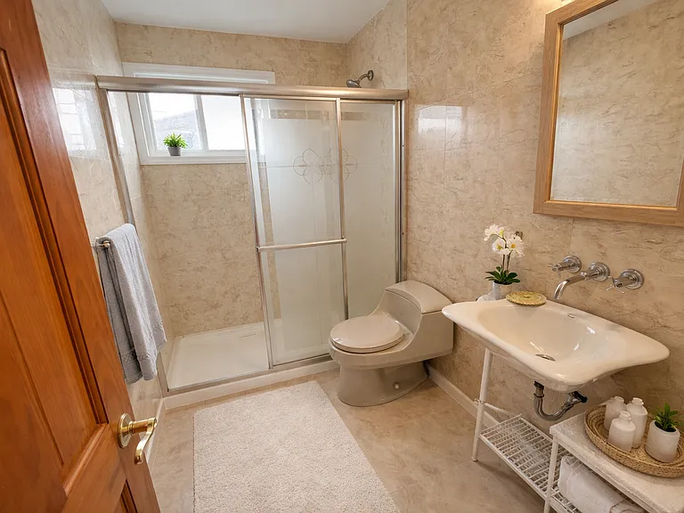 12404 Cronston Ave #1 — Photo 5