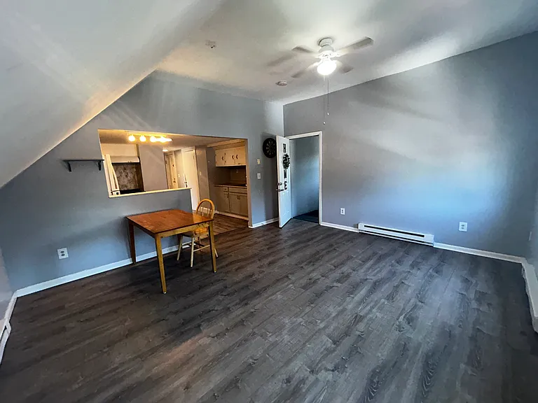 16 Northend St #3 — Photo 2