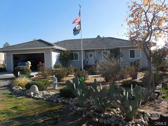 4th image of 40588 Crazy Horse Canyon Dr