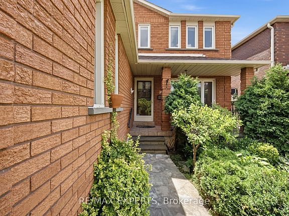 2nd image of 221 Judith Ave