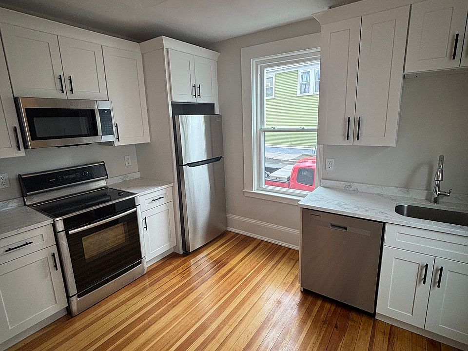 1st image of 44 Forrester St #1