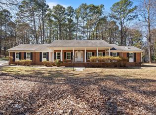 4913 Stillmeadow Rd, Raleigh, NC 27604