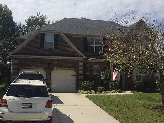 Extended driveway