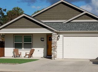 498 Sienna Hills Dr, Eagle Pt, OR 97524