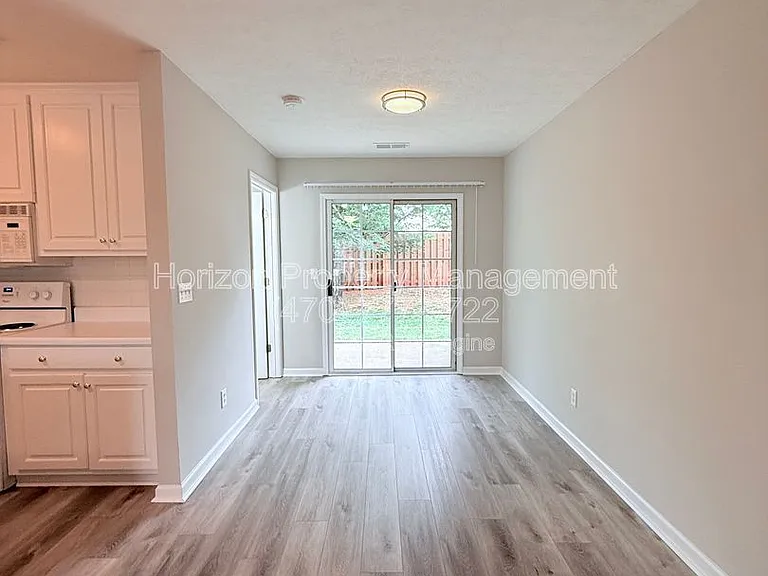 2816 Florence Dr — Photo 5