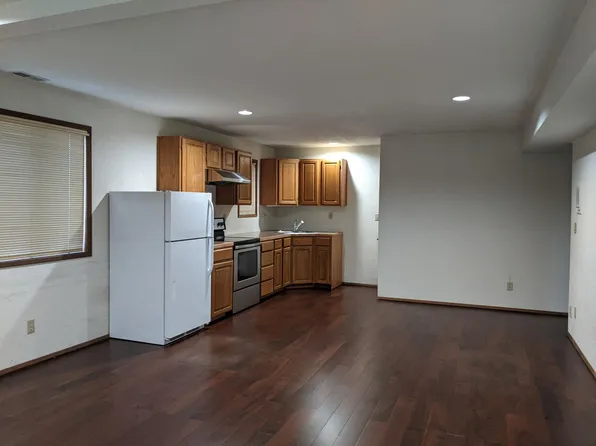 9115 Sand Point Way NE Unit B, Seattle, WA 98115