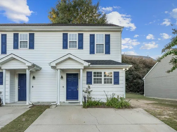 2225 Whistling Straits Way, Raleigh, NC 27604