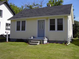 106 E Strathmore Ave, Pontiac, MI 48340