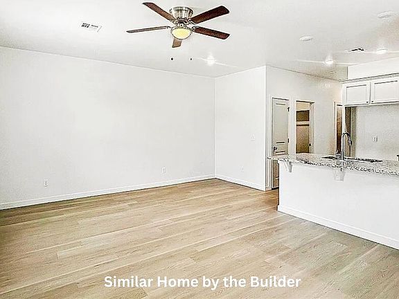 3rd image of 1407 SW Bishop Rd