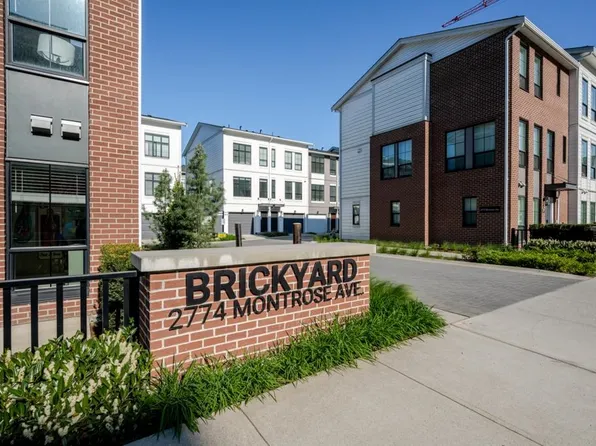 2774 Montrose Ave #35, Abbotsford, BC V2S 3S9