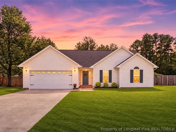 235 Rushmore Ct, Raeford, NC 28376