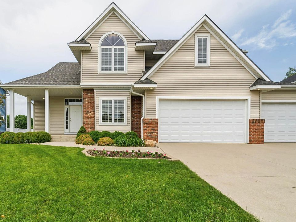 1st image of 3025 Almond Rd