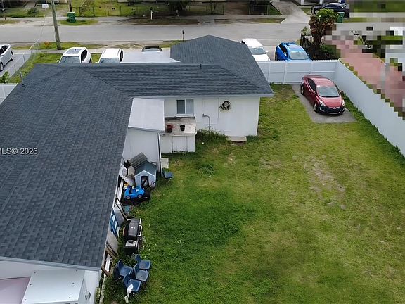 3rd image of 26610 SW 138th Ave