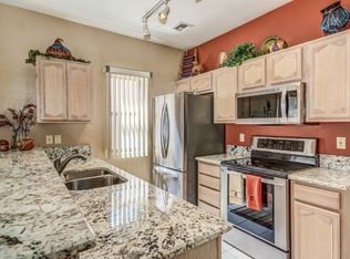 3741 S Avenida De Los Solmos, Green Valley, AZ 85614