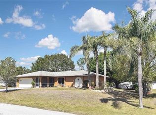 8361 Blackberry Rd, Fort Myers, FL 33967