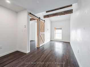 14 Cross St #3, Hamilton, ON L9H2R4