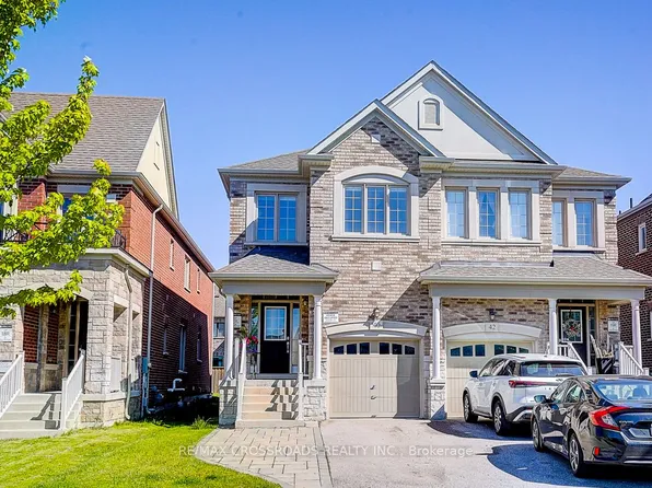 40 Deer Pass Rd, East Gwillimbury, ON L9N 0S5