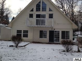 309 Canal Dr, Brooklyn, MI