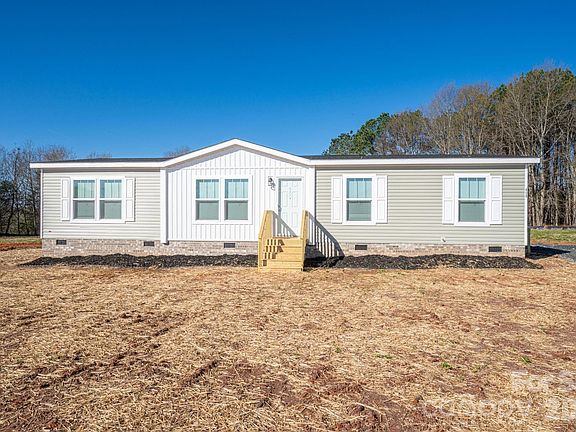 4th image of 808 W Eagleview Ln