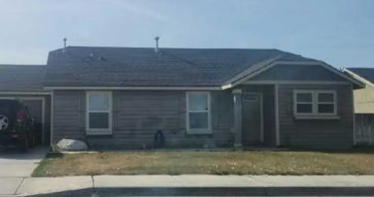5810 Coppercap Mountain Ln photo 1