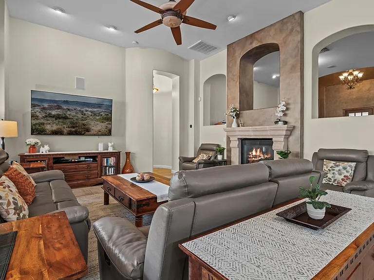 4063 N El Sereno Cir — Photo 18