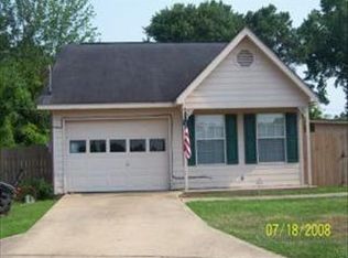 510 Cherry Ln, Columbus, MS 39702