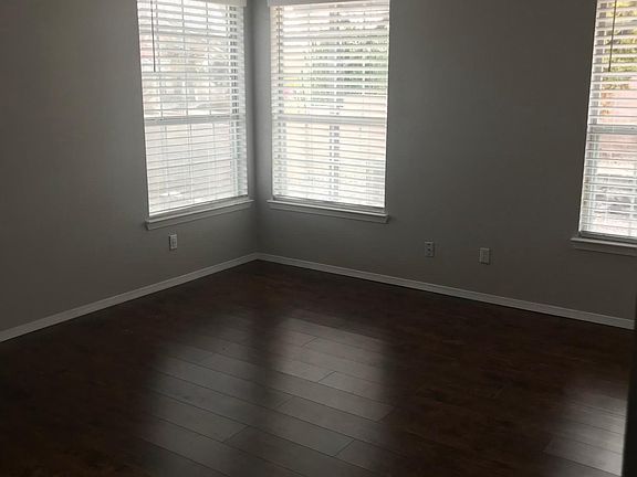 2nd image of 8601 Hillshire Pl NW