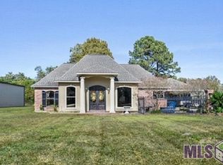 4256 Berthelot St, Addis, LA 70710